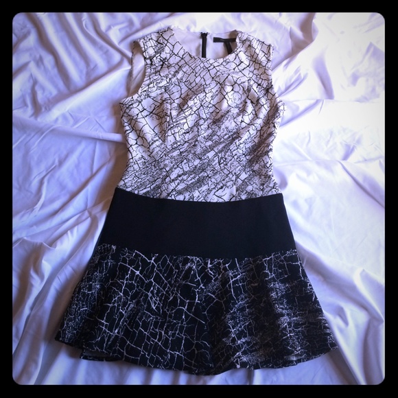 Flirty BCBG Dress - Picture 1 of 1